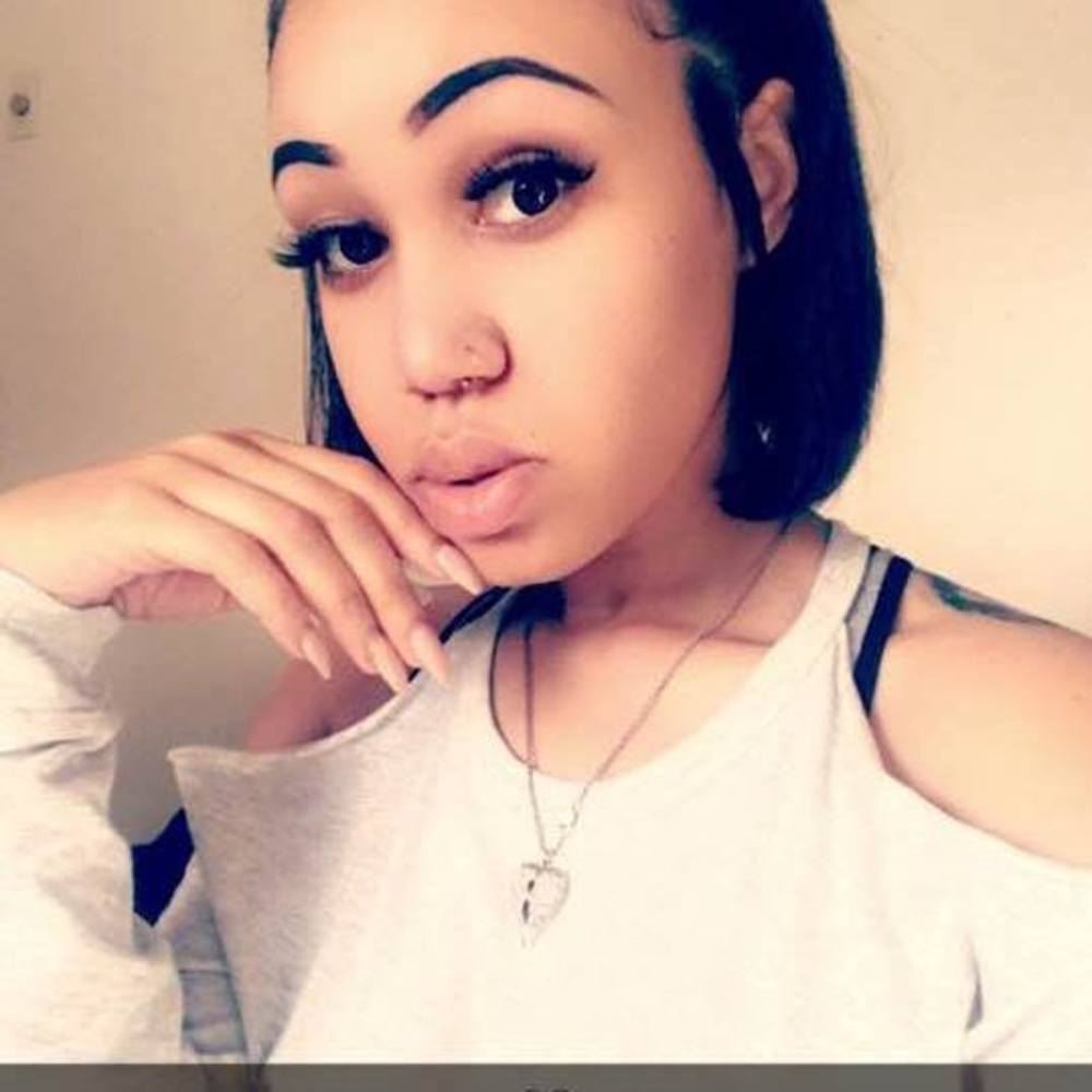 Meet your Posher, Angelica